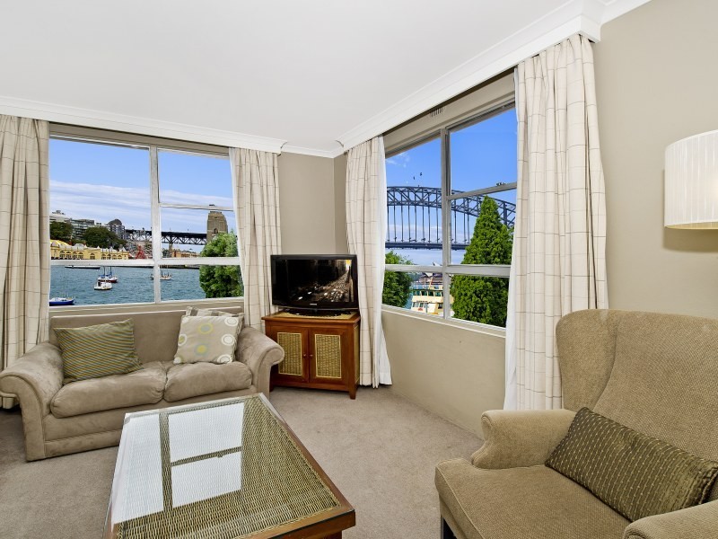 Unit 6/2a Henry Lawsons Avenue, Mcmahons Point NSW 2060