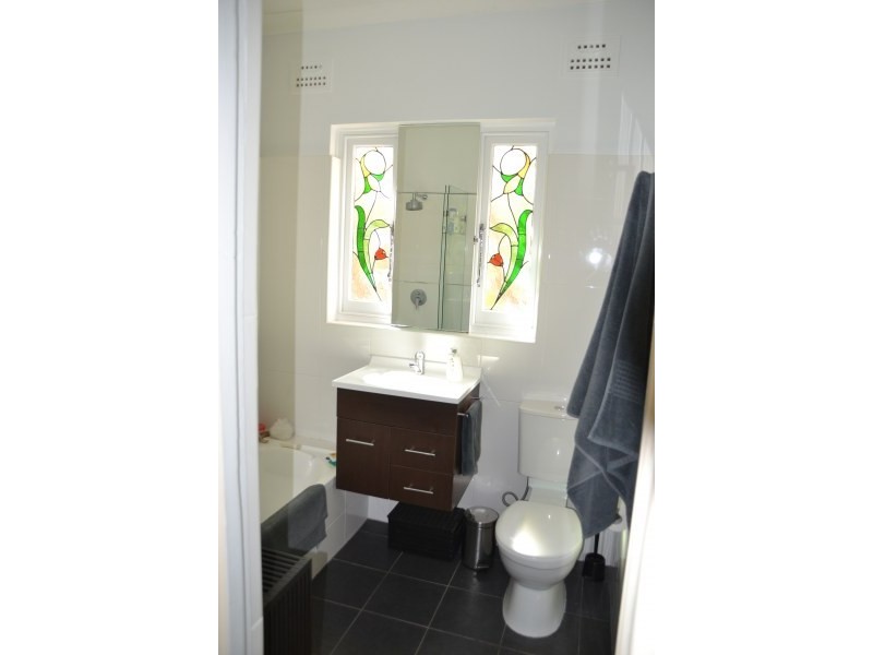 Unit 4/80 Lyons Road, Drummoyne NSW 2047