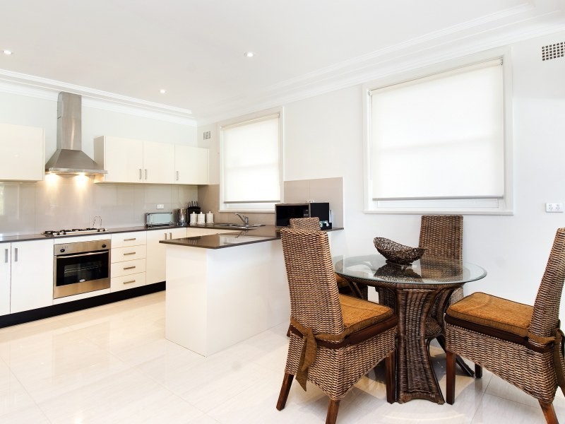 60 Henley Marine Drive, Rodd Point NSW 2046