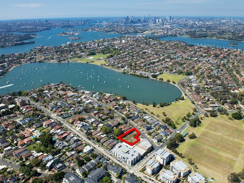 10 Burns Crescent, Chiswick NSW 2046