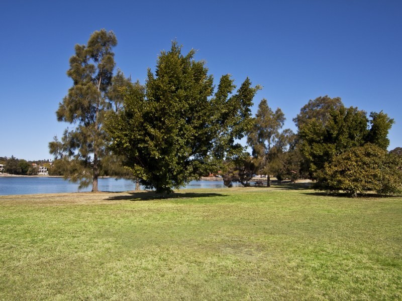 10 Burns Crescent, Chiswick NSW 2046
