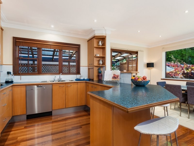 14 Robert Avenue, Russell Lea NSW 2046