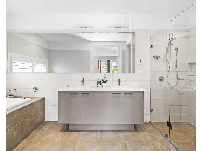 7 Coonanga Road, Avalon Beach NSW 2107