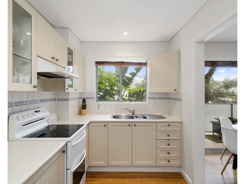 2/30 Elaine Avenue, Avalon Beach NSW 2107