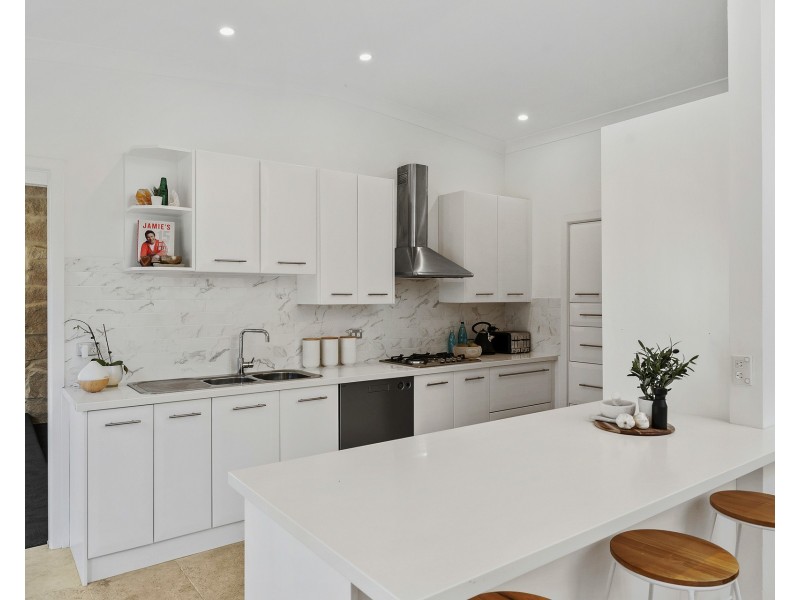 12 Crescent Road, Mona Vale NSW 2103