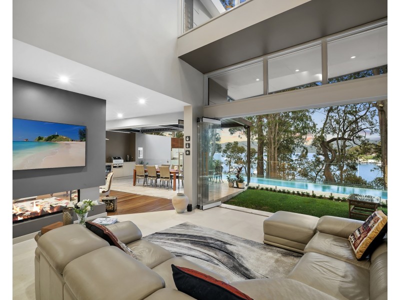 306 Hudson Parade, Clareville NSW 2107