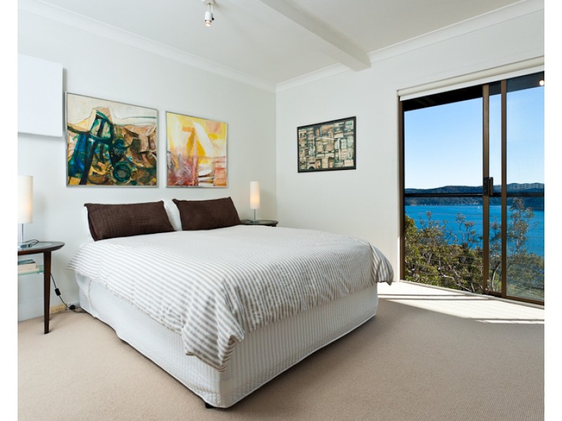 11 Capri Close, Avalon Beach NSW 2107