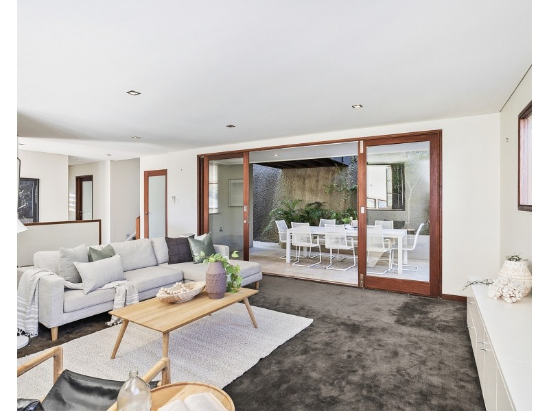 86 Binburra Avenue, Avalon Beach NSW 2107