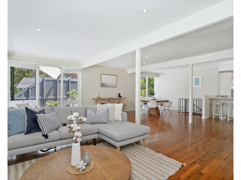 26 Dolphin Crescent, Avalon Beach NSW 2107