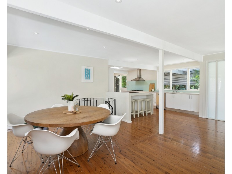 26 Dolphin Crescent, Avalon Beach NSW 2107