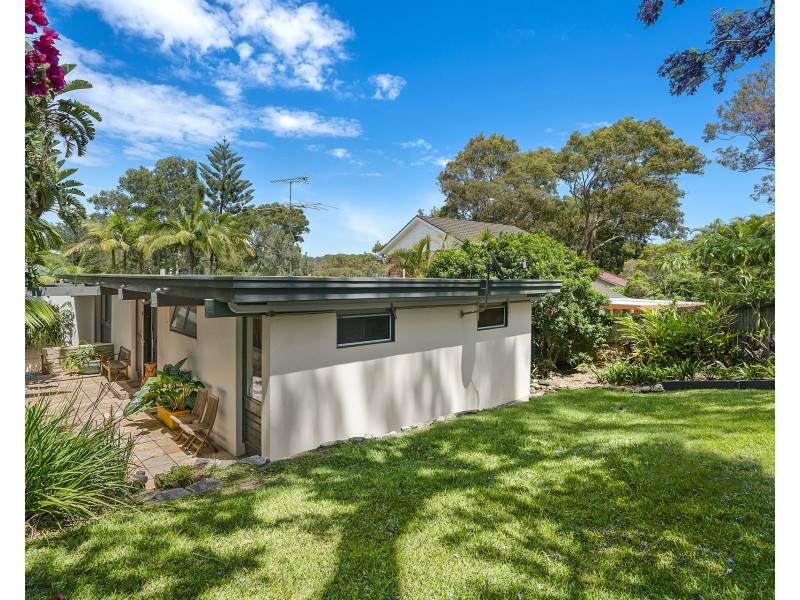 26 Dolphin Crescent, Avalon Beach NSW 2107