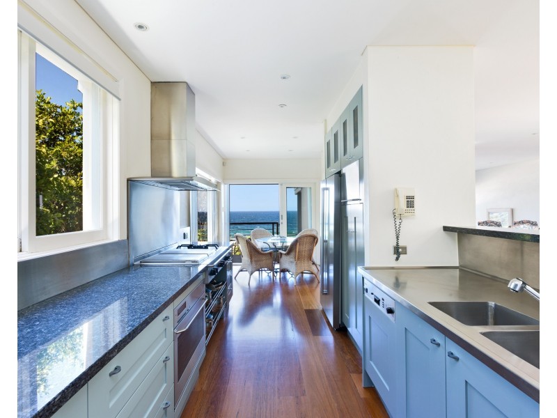 249 Whale Beach Road, Whale Beach NSW 2107