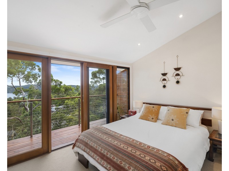 6 Mark Place, Bilgola Plateau NSW 2107