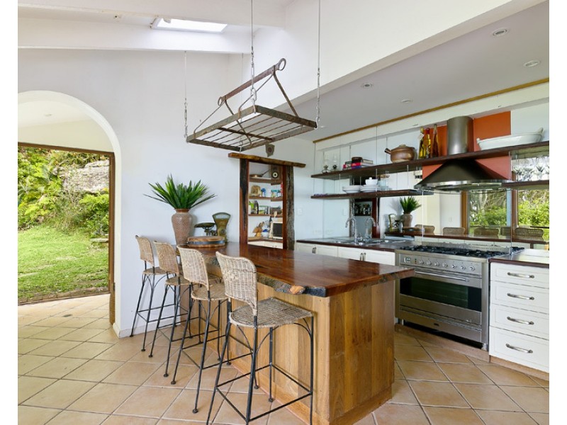 4 William Street, Avalon Beach NSW 2107