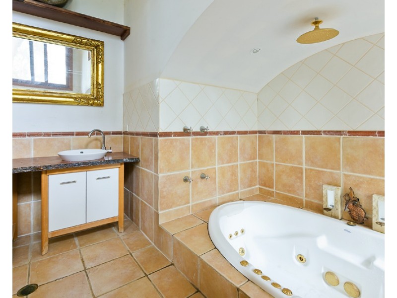 4 William Street, Avalon Beach NSW 2107