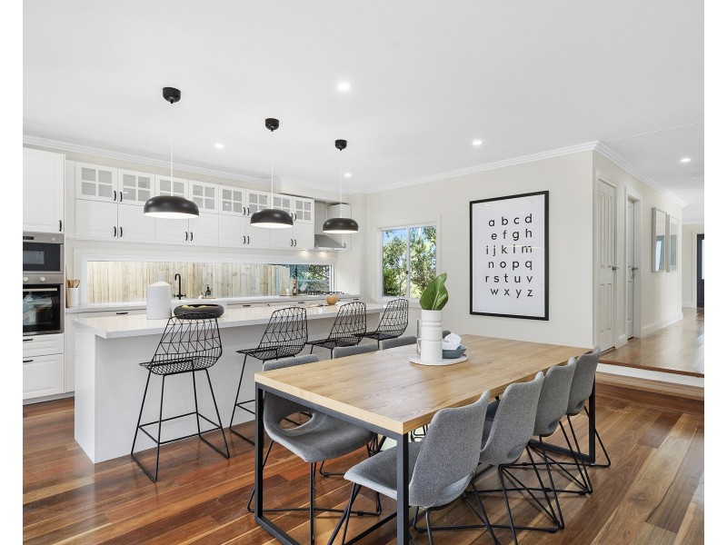 64 Central Road, Avalon Beach NSW 2107