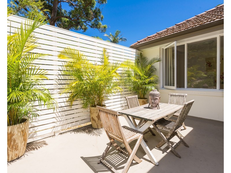 18 Alexander Road, Avalon Beach NSW 2107