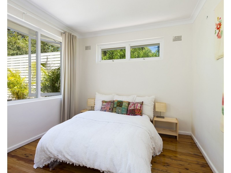 18 Alexander Road, Avalon Beach NSW 2107