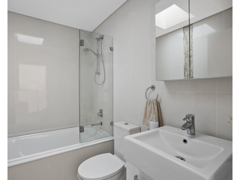 16/377 Barrenjoey Road, Newport NSW 2106