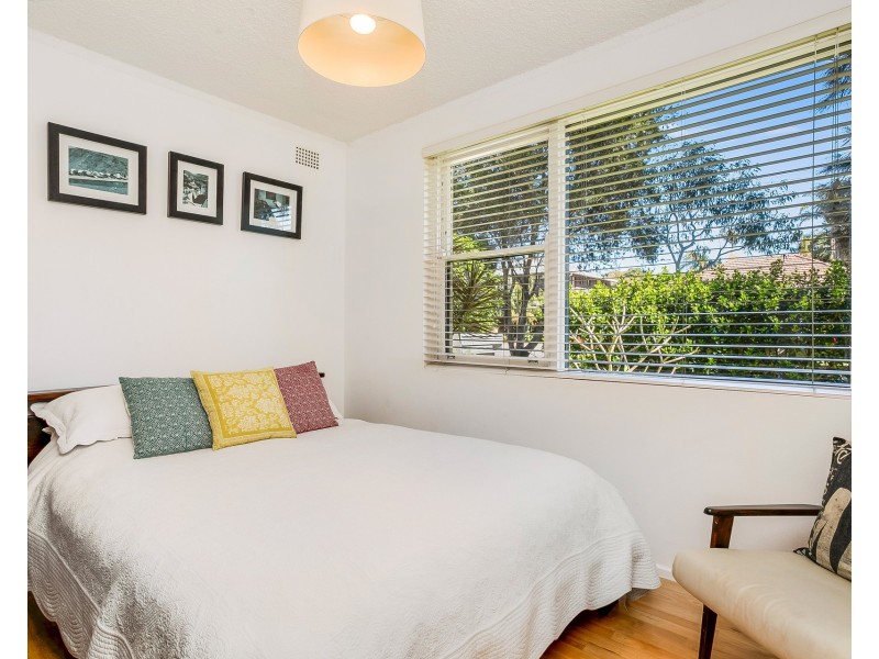 2/33 Elaine Avenue, Avalon Beach NSW 2107