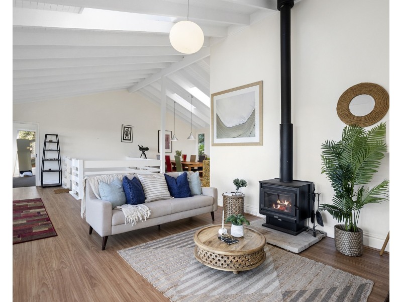 8 Crane Lodge Place, Avalon Beach NSW 2107