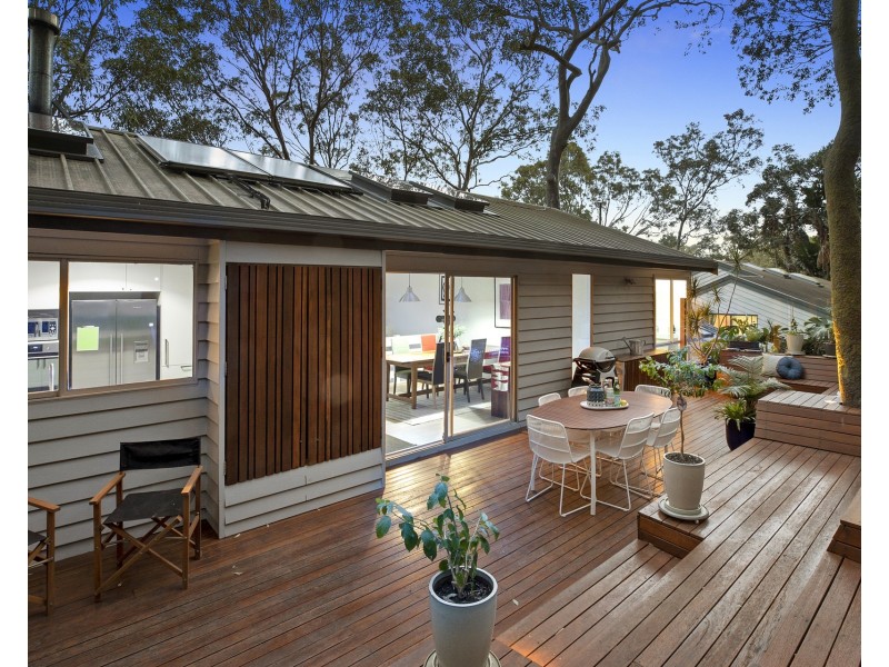 8 Crane Lodge Place, Avalon Beach NSW 2107