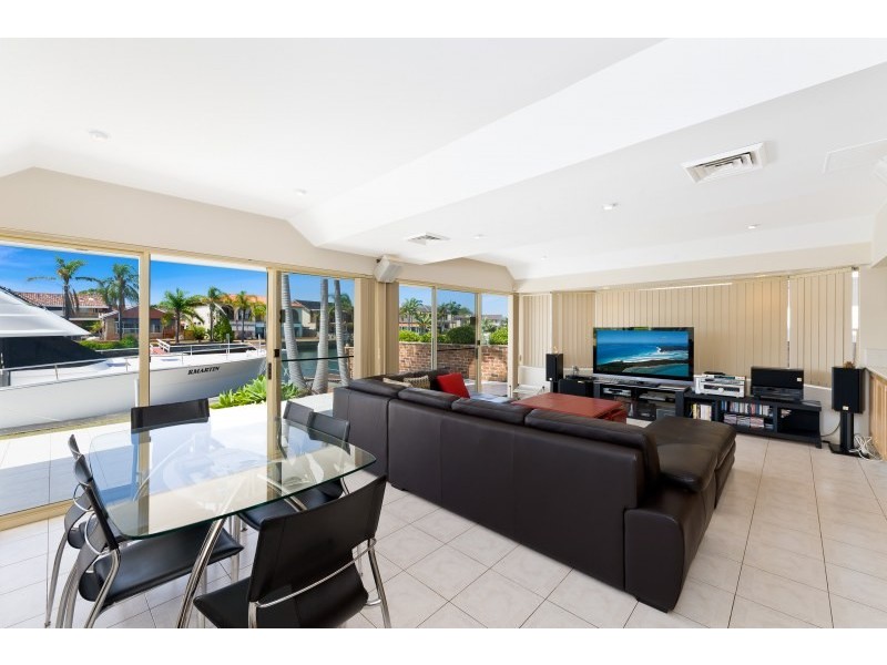 22 Barcoo Island, Sylvania Waters NSW 2224