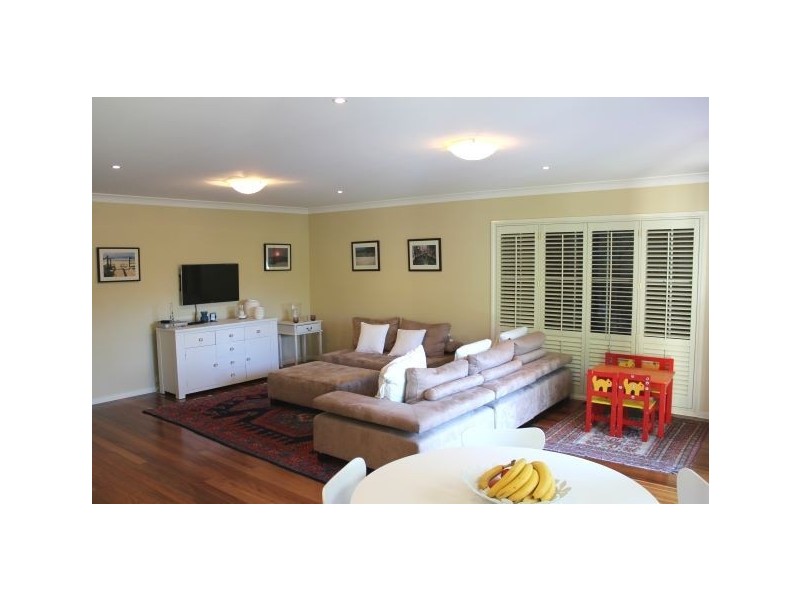 8 Pioneer Road, Cronulla NSW 2230
