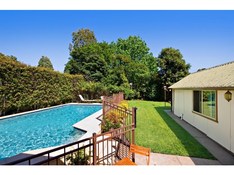 17 Tergur Crescent, Caringbah NSW 2229