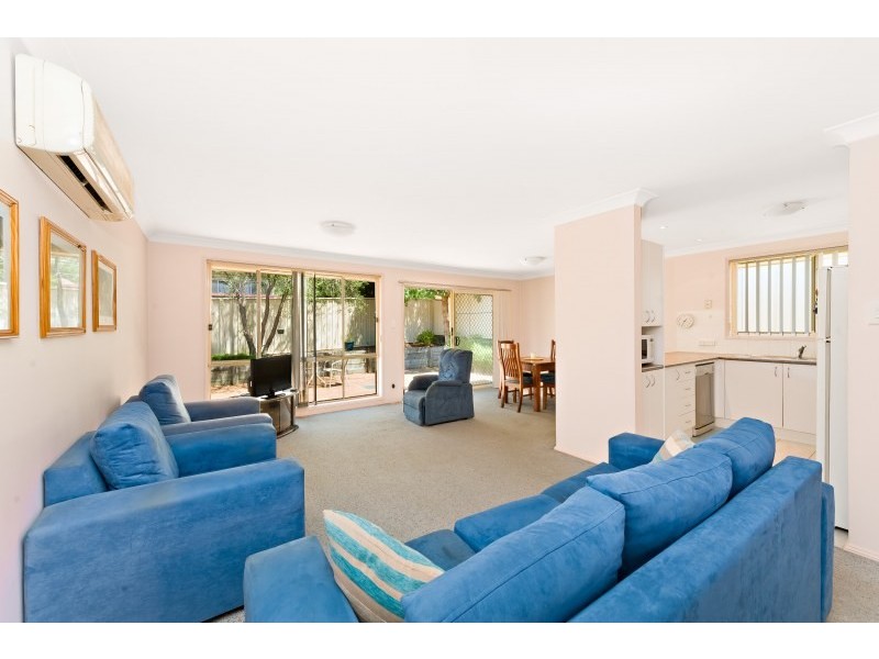 1/328 Forest Road, Kirrawee NSW 2232