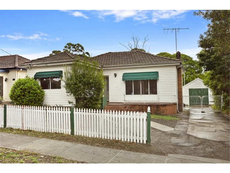 45 Kareena Road, Miranda NSW 2228