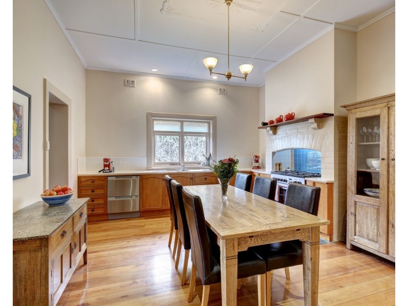 13 Glebe Road, Balhannah SA 5242