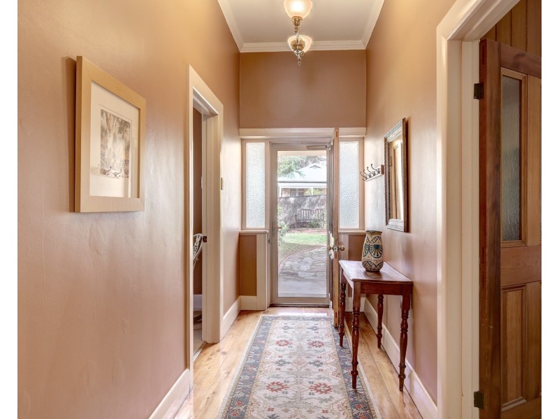 13 Glebe Road, Balhannah SA 5242