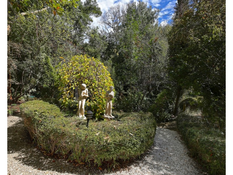 27 Strathalbyn Road, Aldgate SA 5154