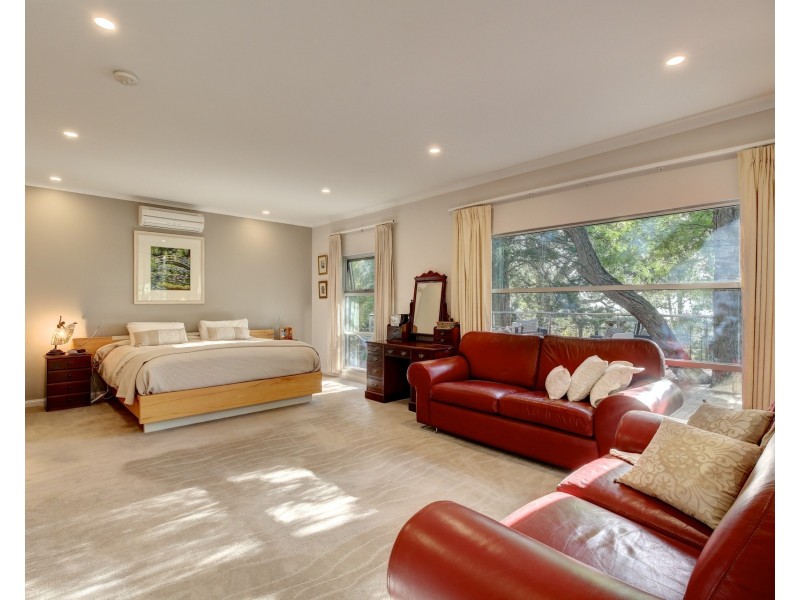 42 Waverley Ridge Road, Crafers West SA 5152