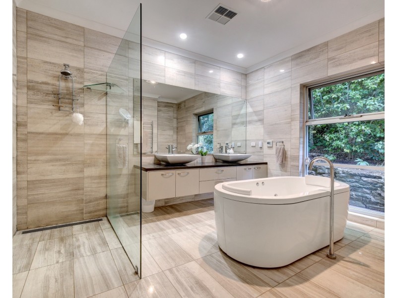 42 Waverley Ridge Road, Crafers West SA 5152