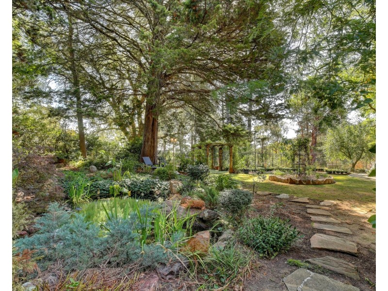 42 Waverley Ridge Road, Crafers West SA 5152