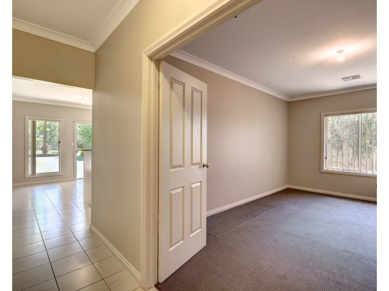 15 Dashwood Circuit, Strathalbyn SA 5255
