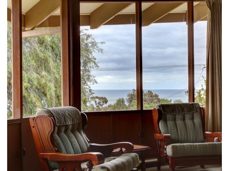 36 Dudley Crescent, Marino SA 5049