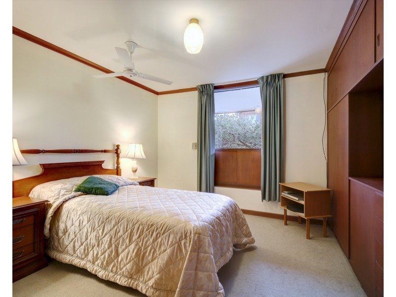 36 Dudley Crescent, Marino SA 5049