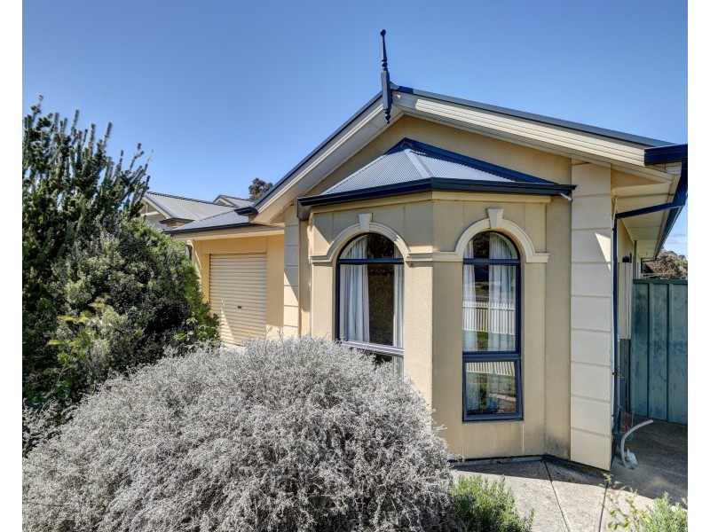 2 Adam Court, Nairne SA 5252