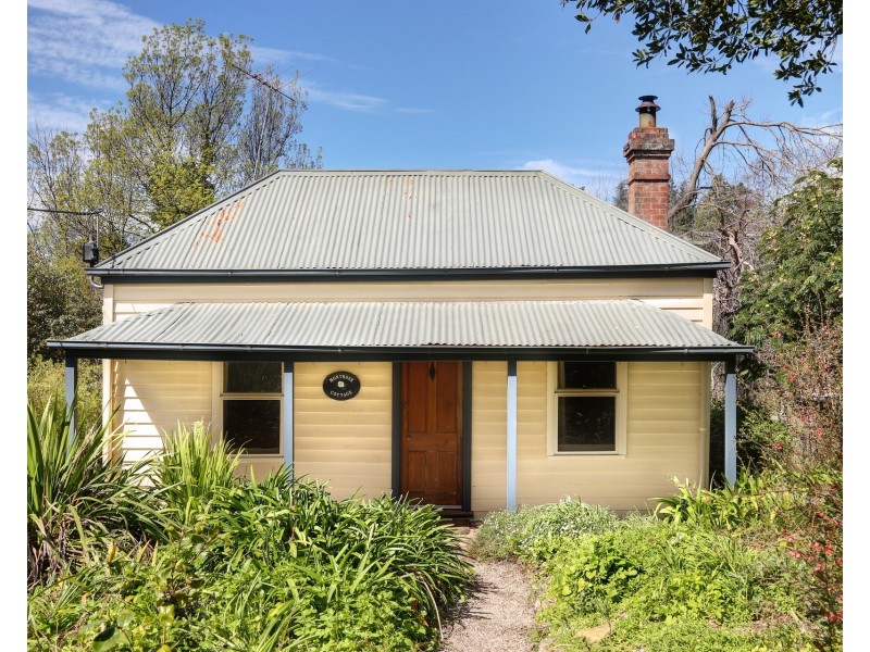 3 Montrose Street, Stirling SA 5152