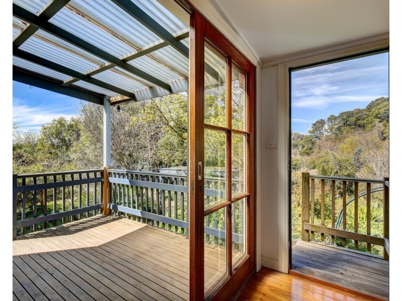 3 Montrose Street, Stirling SA 5152