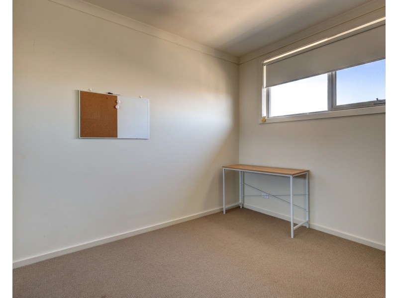 18 Grasmere Avenue, Mount Barker SA 5251