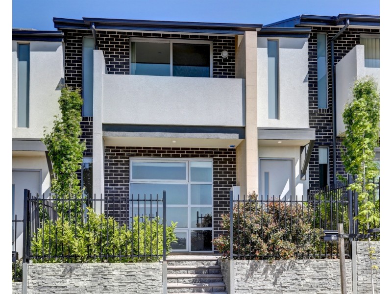18 Grasmere Avenue, Mount Barker SA 5251