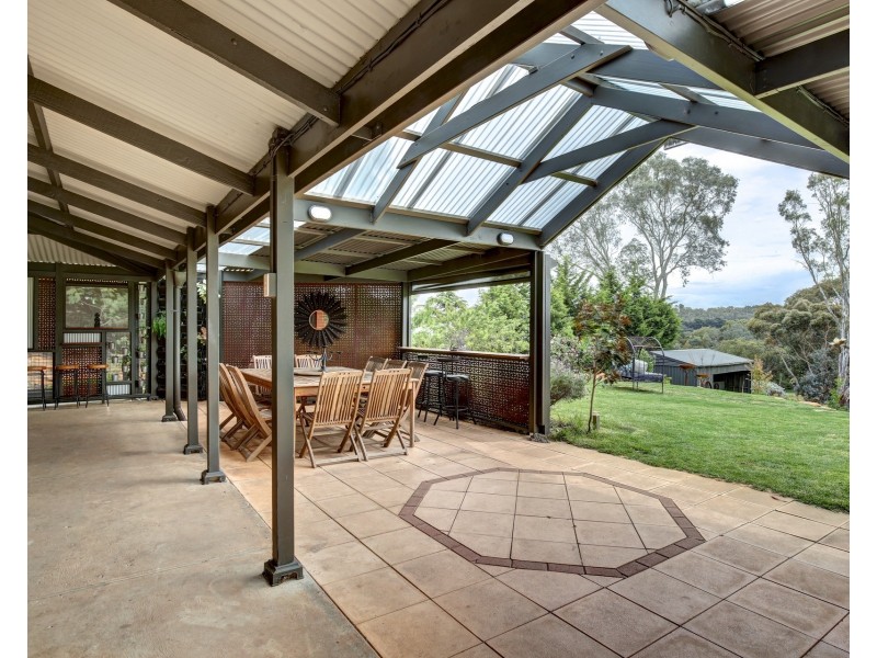 5 Allumba Drive, Ironbank SA 5153