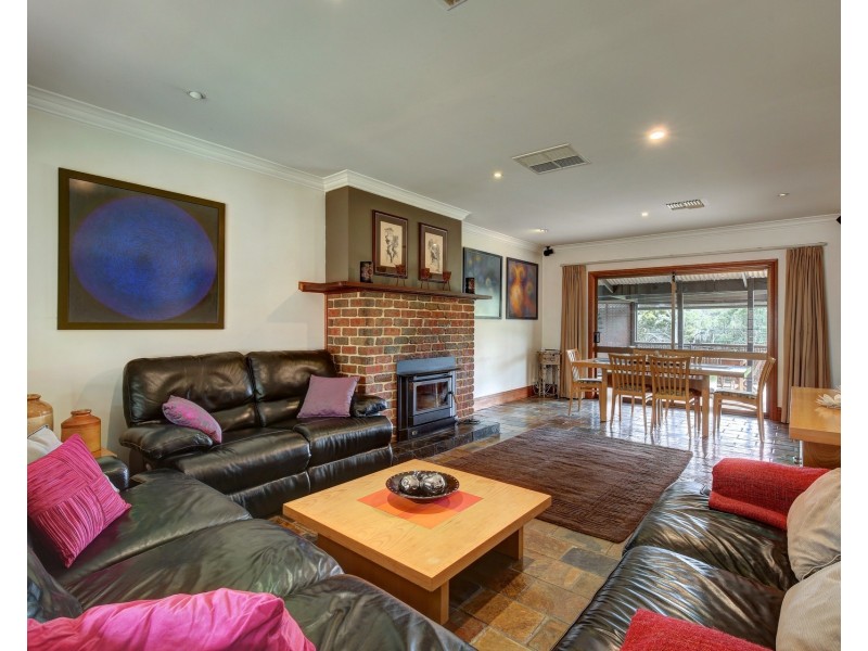 5 Allumba Drive, Ironbank SA 5153