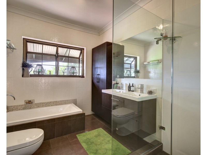 5 Allumba Drive, Ironbank SA 5153