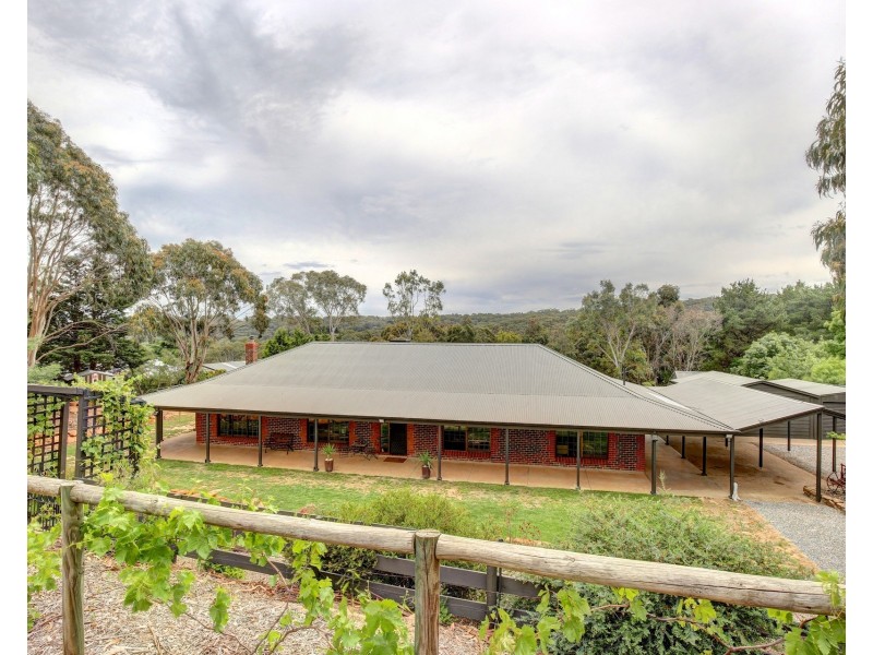 5 Allumba Drive, Ironbank SA 5153
