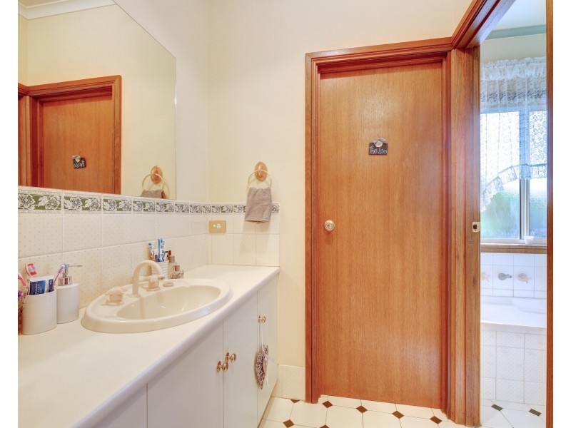 51 Gum Tree Drive, Littlehampton SA 5250
